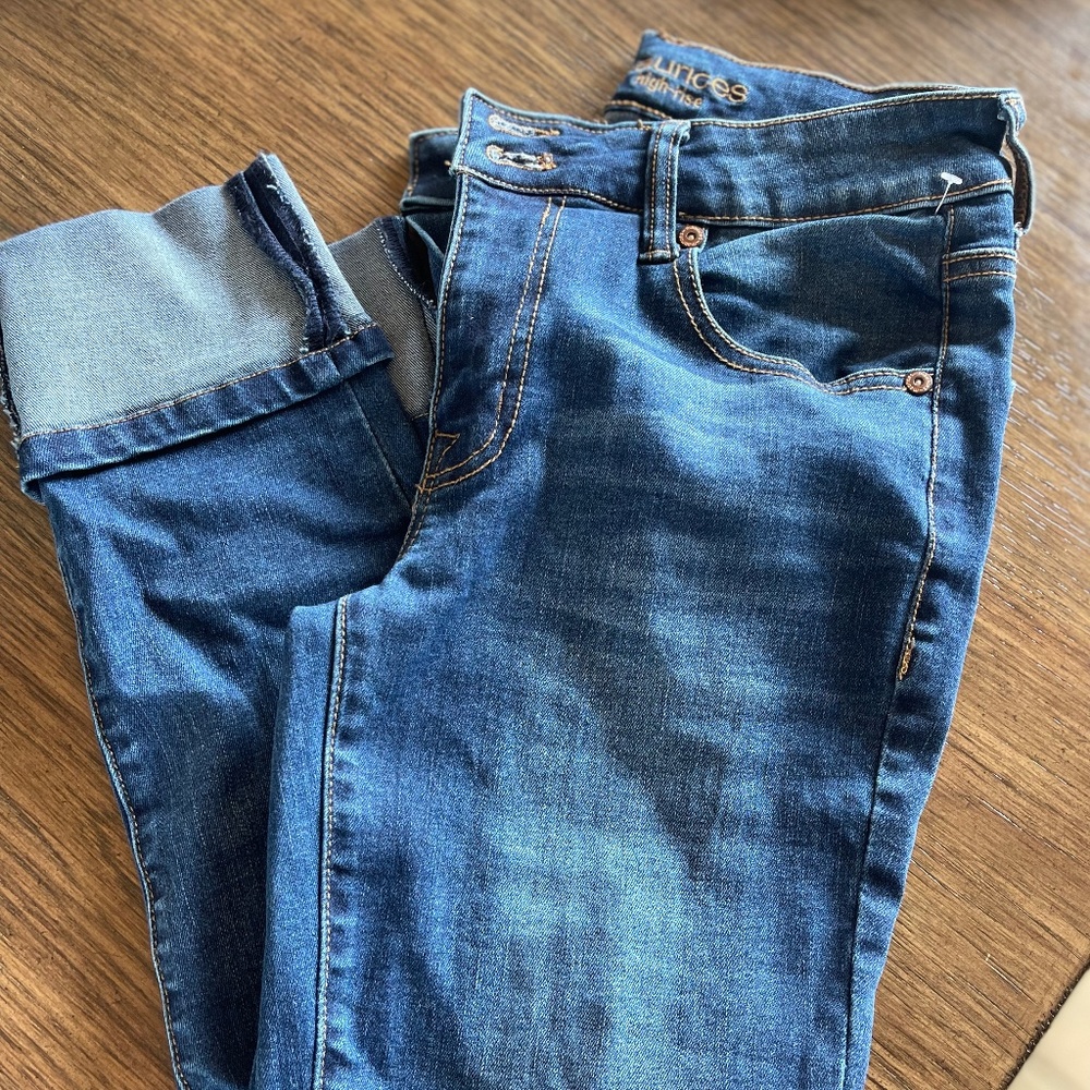 Cuffed, crop Maurices Jeans